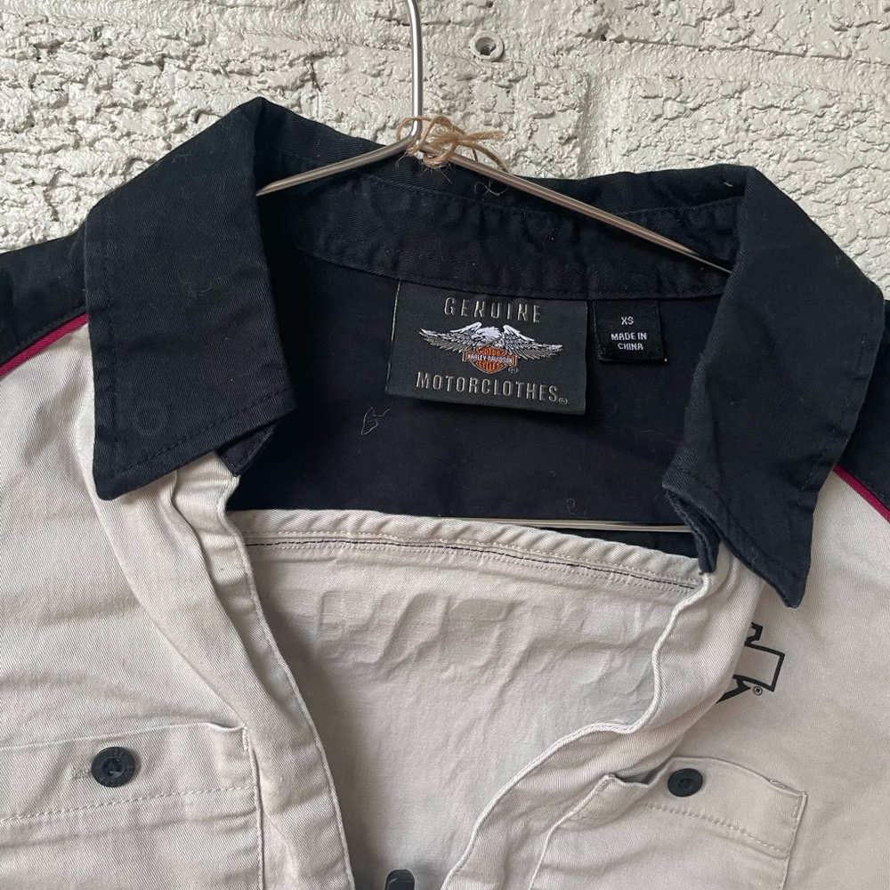 Harley Davidson Womens zip up top
